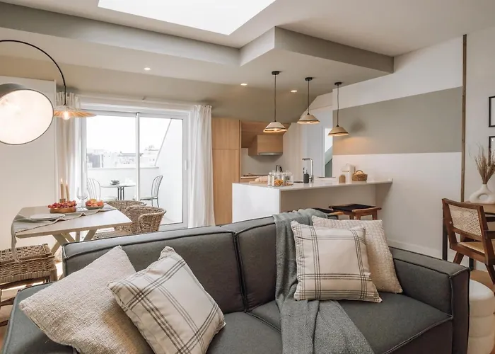 Procida - 1 Bedroom And Pool In Santo Antonio * Lisboa