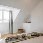 Procida - 1 Bedroom And Pool In Santo Antonio Lisboa