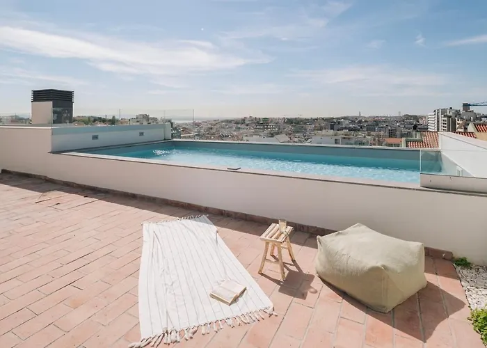 Procida - 1 Bedroom And Pool In Santo Antonio Appartement Lisboa